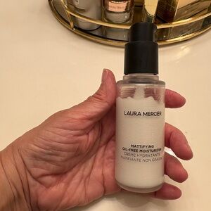 Laura Mercier Mattifying Oil-Free Moisturizer - Cream